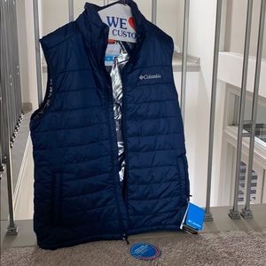 Columbia men’s winter vest. Beautiful color! NWT